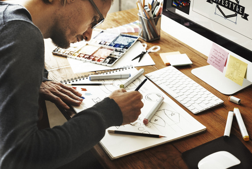 オウンドメディアの作り方