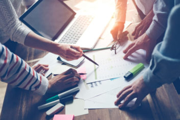 オウンドメディア運営方針から考える記事タイトル選定のコツ