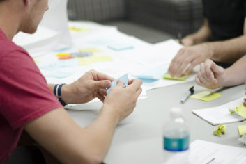 依頼時に聞かれる「更新はどうされますか？」の意味と具体例